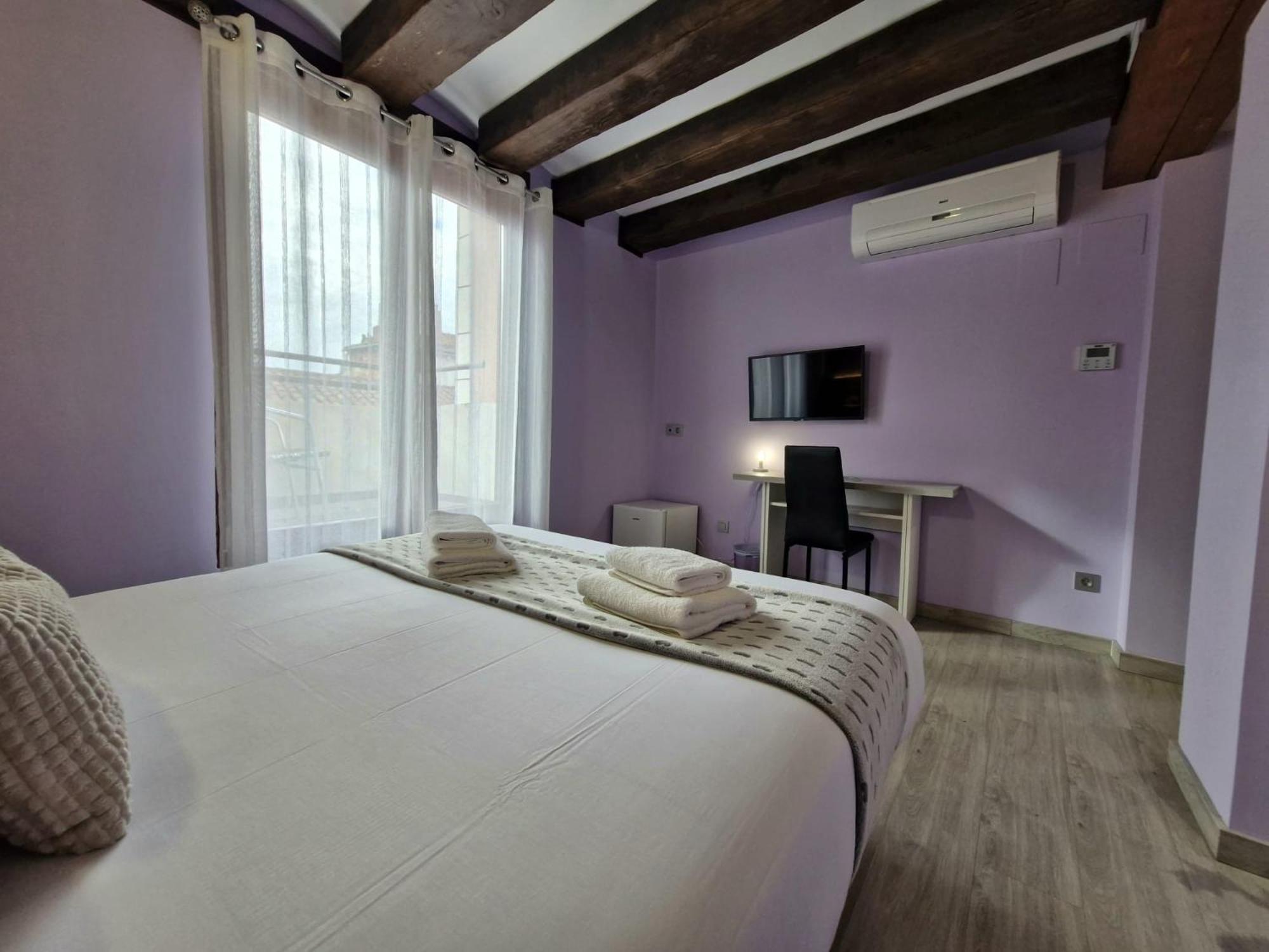 Single Room,1647002679:JPEG